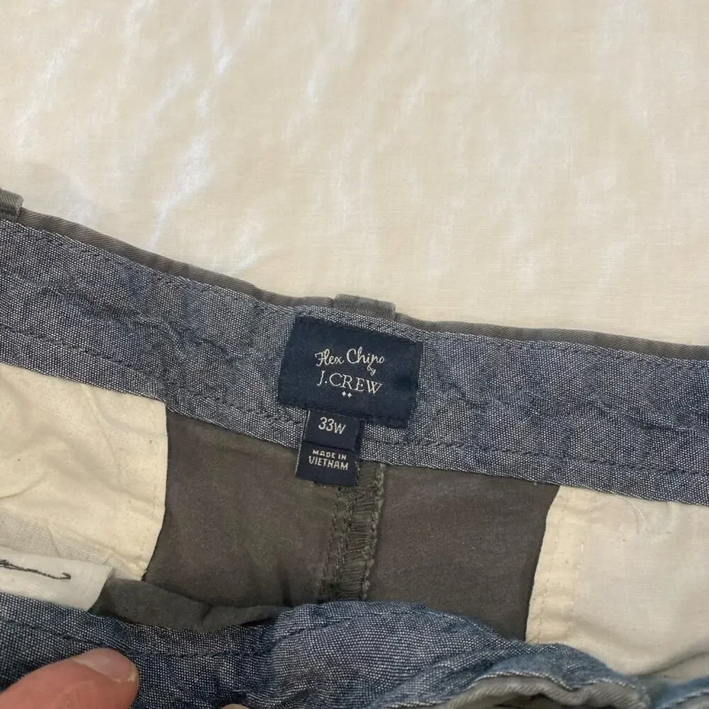 J. Crew Men's Flex Chino Shorts - 33